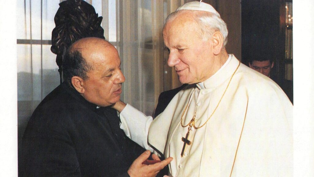 DON STEFANO GOBBI, “PÁROCO DO&nbsp;MUNDO”