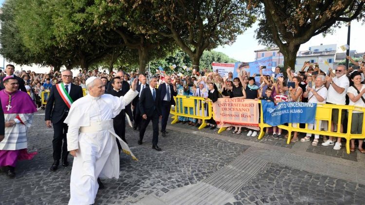 CONHECENDO PARA AMAR